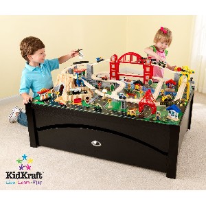 train table set with storage